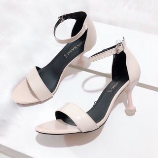 giày sandal gót nhọn