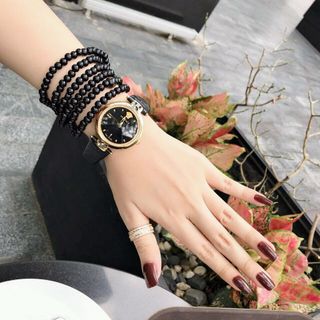 Đồng hồ Versacee