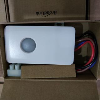 Công tắc thông minh Broadlink SC1 điều khiển từ xa qua WIFI 3G 4G