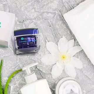 Kem dưỡng trắng da ban đêm Whitening Night Cream Korena
