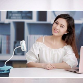 Quạt mini sạc điện kẹp bàn