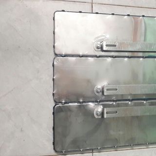 BỌC BIỂN SỐ MICA XE Ô TÔ LOẠI GÒ