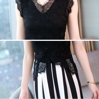 JUMPSUIT DÀI KẺ SỌC ĐEN TRẮNG
