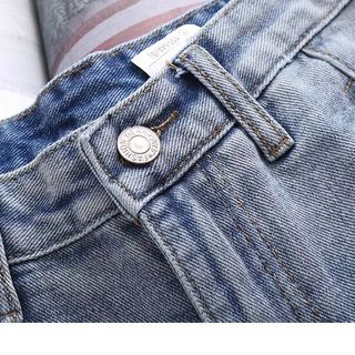 QUẦN SHORT JEANS TUA RUA TÚI Chéo