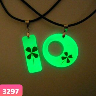 Dây chuyền cặp đôi Dạ quang phát sáng trong đêm giá sỉ 29k 1 cặp 2 cái z a l o 0 9 8 72 1 79 5 2