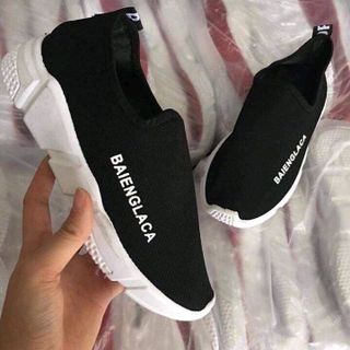Giày SLIPON