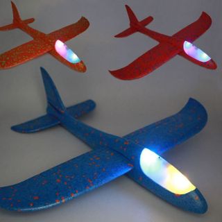 máy bay phát sáng