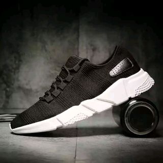 Giày thể thao nam