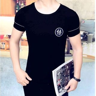 Áo thun thể thao chữ
