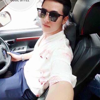 mắt kính vuông