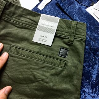 SHORT KAKI ZARA- MAN