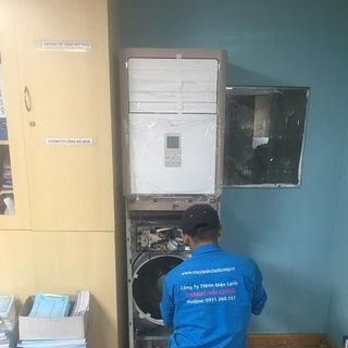 Máy lạnh tủ đứng Midea MFSM-28CR công suất 3 ngự - 3hp