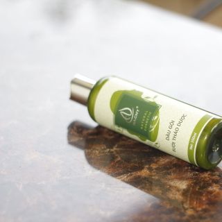 Dầu Gội Bưởi Thảo Dược NaChy 250 ml