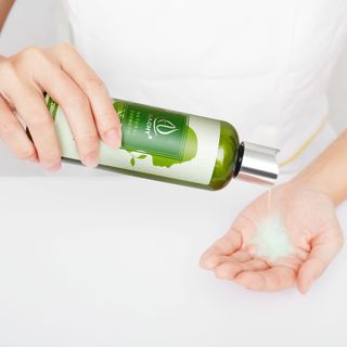 Dầu Gội Bưởi Thảo Dược 250ml