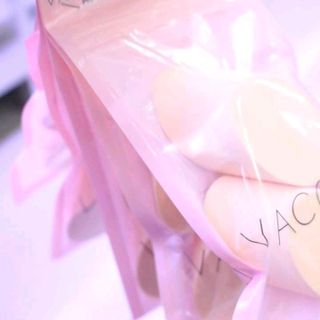Bông Phấn Xúc Xích Vaco