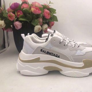 Giầy thể thao nữ