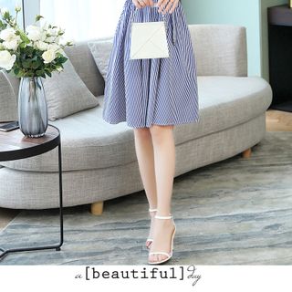 ĐẦM XÒE CỔ BẺ PHỐI SỌC CỘT EO D1184