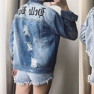 áo khoác jean nữ giá trên là giá lẻ rực tiếp nhận giá sĩ ưu đãi tháng 8 nha