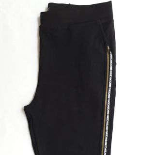 QUẦN LEGGING THỂ THAO SỌC NHŨ