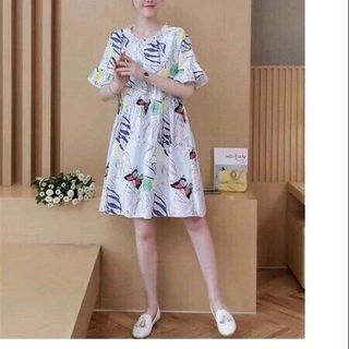 ĐẦM HOA FORM RỘNG CỔ NHÚN BÈO