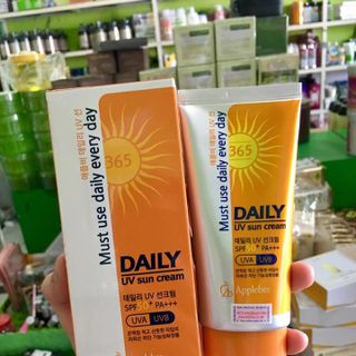 KEM CHỐNG NẮNG APPLEBEE DAILY UV SUN CREAM