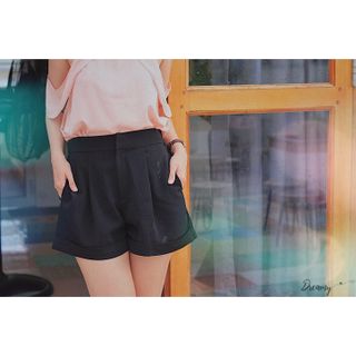 Váy đầm thiết kế