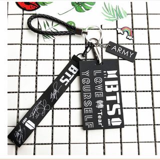 set nametag BTS đỏ và đen