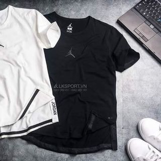 ÁO NAM THỂ THAO CỔ TRÒN XÉ TÀ