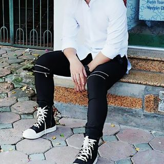 QUẦN JOGGER KAKI ZIP KÉO GỐI