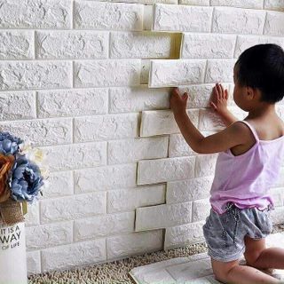 Tấm Xốp Dán Tường Cách Âm Chống Nhiệt Vân Gạch 3D kt 70 x 77cm