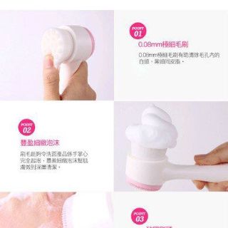 Máy rửa mặt cầm tay