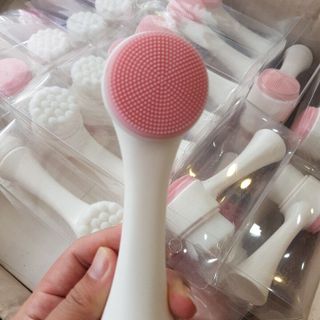 Máy rửa mặt cầm tay