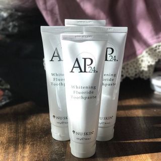 KEM ĐÁNH RĂNG AP24 WHITENING