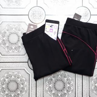 LEGGING VIỀN SỌC HỒNG NÂNG MÔNG