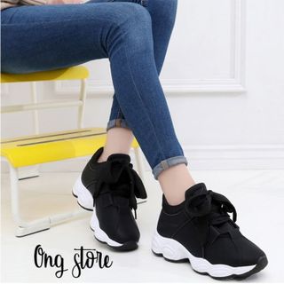 Giày thể thao nữ đế sóng buộc nơ