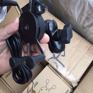 kep xe may co cong usb