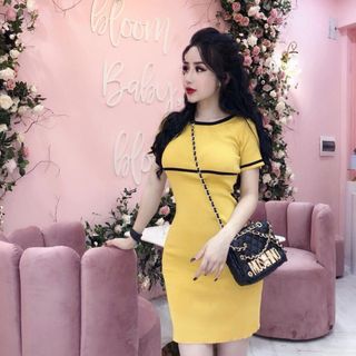 Đầm body vàng viền đen