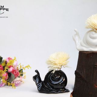 Bộ nước hoa tinh dầu tự khuếch tán lọ ốc sên 30ml