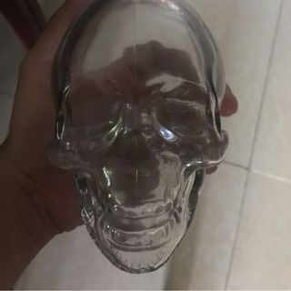 Bình thuỷ tinh đầu lâu nút bần