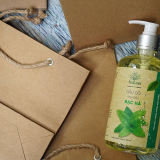 Dầu Gội Tinh Dầu Bạc Hà Amegreen 600ml