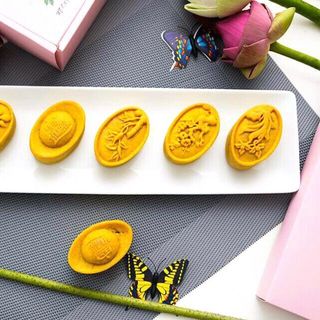 Bánh trung thu ngộ nghĩnh