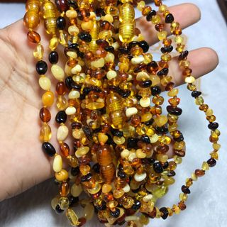 HỔ PHÁCH ĐEO CỔ BÉ THIÊN NHIÊN