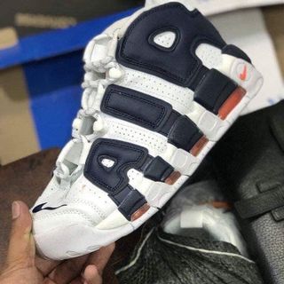 giày sneaker uptempo