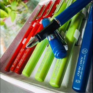 Bút luyện chữ đẹp Như Hảo 020