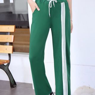 Quần Thể Thao Thái Lan Nữ