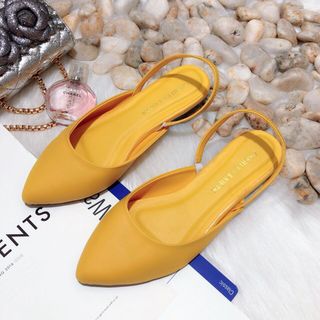 giày sục chất đẹp có quai sau