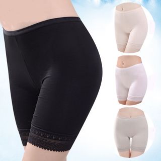Quần lót ôm thỏa sức tung tăng khi mang đầm váy 116 - 89116