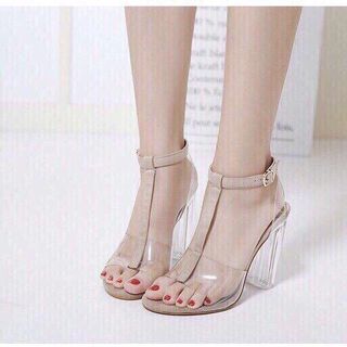 giày sandal gót vuông trong