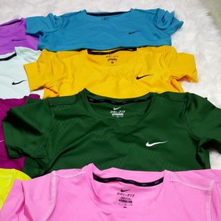 Áo thể thao nữ- NiKe sang chảnh tinh tế và đẳng cấp- Giá rẻ nhất thị trường