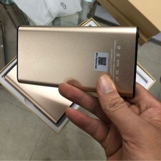 Camera ngụy trang sạc dự phòng 10000mAh độ phân giải fullHD có led hồng ngoại xem đêm